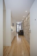 Liiiving - Charming Downtown Delight II