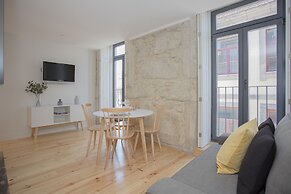 Liiiving - Charming Downtown Delight II