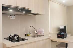 Cozy Studio At Gateway Park Lrt City Bekasi Apartment