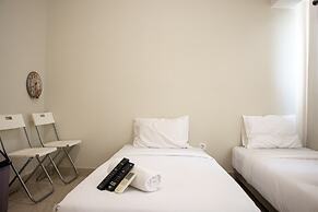 Lavish Studio At Springlake Summarecon Apartment