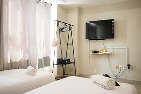 Lavish Studio At Springlake Summarecon Apartment