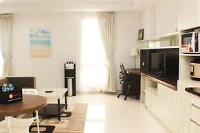 Cozy Studio At Azalea Suites Apartment