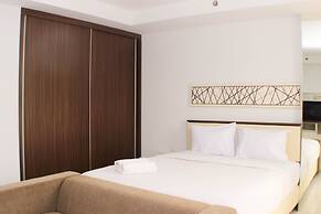 Cozy Studio At Azalea Suites Apartment