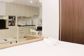 Cozy Studio At Azalea Suites Apartment