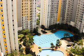 Warm And Tranquil 2Br At Springlake Summarecon Bekasi Apartment