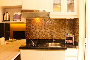 Strategic And Simply 2Br At Bassura City Apartment