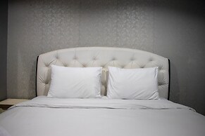 Elegant And Comfy 2Br Apartment At Springhill Terrace Residence