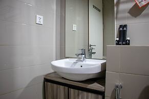 Elegant And Comfy 2Br Apartment At Springhill Terrace Residence