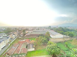 Comfy Studio At Gateway Pasteur Apartment