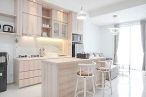 Beautiful And Cozy 2Br Samara Suites Apartment