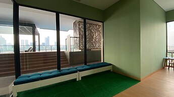 Beautiful And Cozy 2Br Samara Suites Apartment