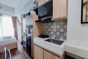 Nice And Elegant Studio At Tree Park City Bsd Apartment