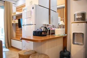 Nice And Cozy 1Br With Extra Room Apartment At Capitol Park Residence