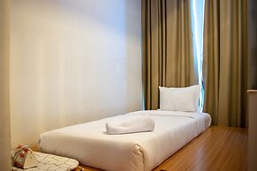 Nice And Cozy 1Br With Extra Room Apartment At Capitol Park Residence