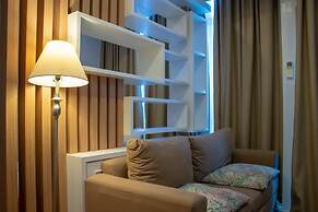 Nice And Cozy 1Br With Extra Room Apartment At Capitol Park Residence