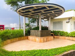 Best Choice And Warm Studio At Springlake Summarecon Bekasi Apartment