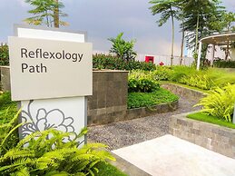 Best Choice And Warm Studio At Springlake Summarecon Bekasi Apartment