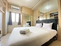 Nice And Comfy Studio At Suites @Metro Apartment