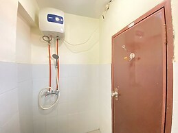 Spacious 3Br At Gateway Ahmad Yani Cicadas Apartment