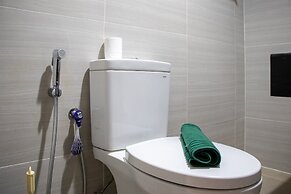 Scenic And Comfortable Studio At West Vista Apartment