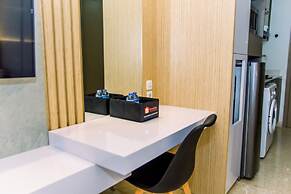 Fancy And Nice Studio Apartment At Gold Coast