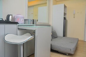 Minimalist And Warm 2Br At Bassura City Apartment