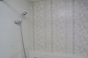 Minimalist And Warm 2Br At Bassura City Apartment