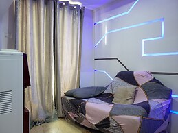 Nice And Comfort 2Br At Belmont Residence Puri Apartment