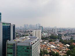 Minimalist And Comfy 1Br At The Boulevard Apartment