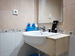 Minimalist And Comfy 1Br At The Boulevard Apartment