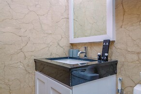 Elegant And Nice 2Br At L'Avenue Pancoran Apartment