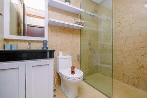 Elegant And Nice 2Br At L'Avenue Pancoran Apartment