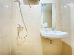 Homey And Comfy Studio Apartment At Parahyangan Residence