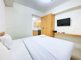 Homey And Comfy Studio Apartment At Parahyangan Residence