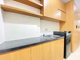 Homey And Comfy Studio Apartment At Parahyangan Residence