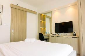 Well Furnished And Elegant 1Br At Bintaro Embarcadero Apartment