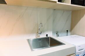 Well Furnished And Elegant 1Br At Bintaro Embarcadero Apartment