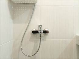 Comfortable And Tidy Studio At Barsa City Apartment