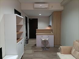 Elegant And Spacious 1Br At Patraland Amarta Apartment