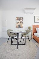Liiiving in Porto- City Delight Studio I