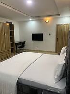 Weena Hotel & Resort