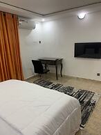 Weena Hotel & Resort