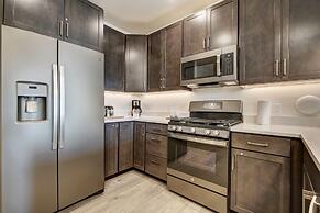 Brand New Clear Water Lofts - 2br Premier Condo - Kids Ski Free, No Cl