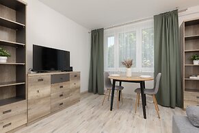 Apartment Warsaw 1 Sierpnia by Renters