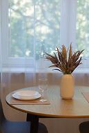 Apartment Warsaw 1 Sierpnia by Renters