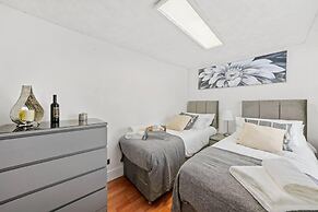 Impeccable Apartment in Bletchley Milton Keynes