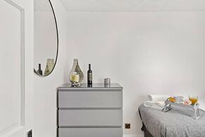 Impeccable Apartment in Bletchley Milton Keynes