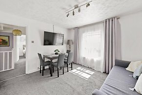 Impeccable Apartment in Bletchley Milton Keynes