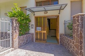 2955 Anna House by Barbarhouse