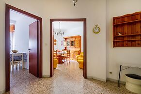 2955 Anna House by Barbarhouse